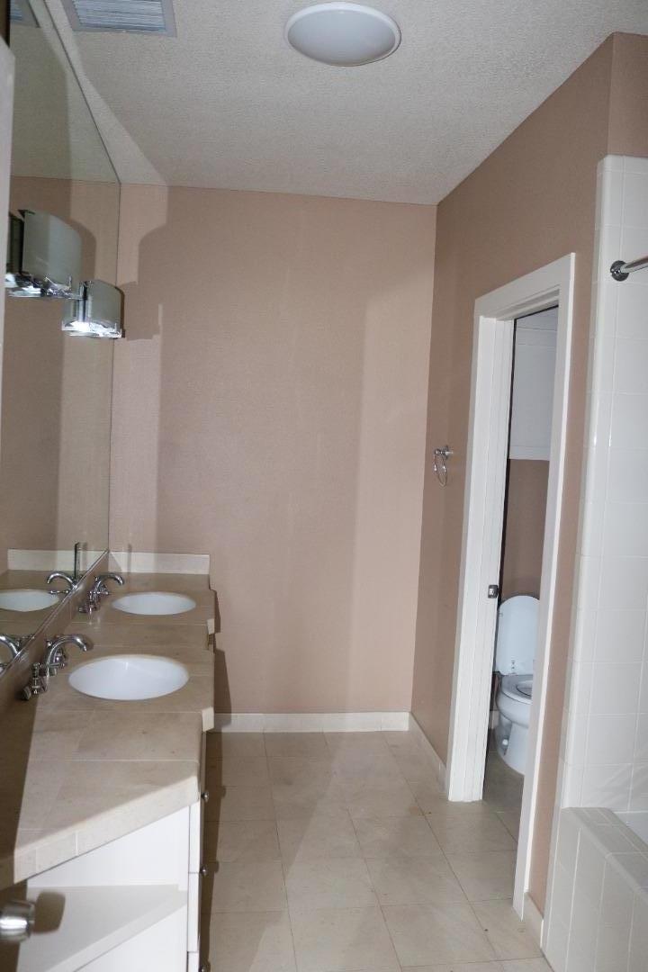 1800 El Camino Real, Menlo Park, CA, 94027