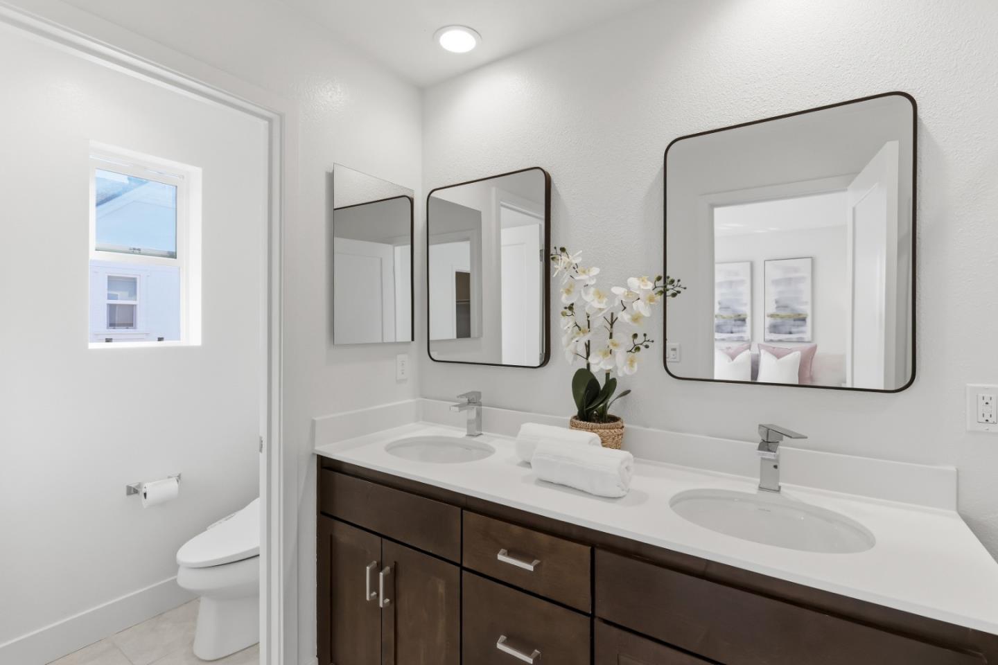 Detail Gallery Image 10 of 30 For 37558 Cape Cod Rd, Newark,  CA 94560 - 4 Beds | 3/1 Baths