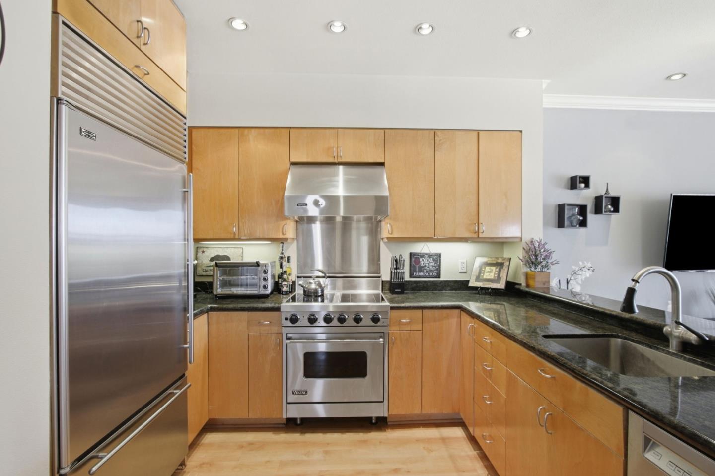 Detail Gallery Image 5 of 37 For 97 E Saint James St #57,  San Jose,  CA 95112 - 2 Beds | 2 Baths