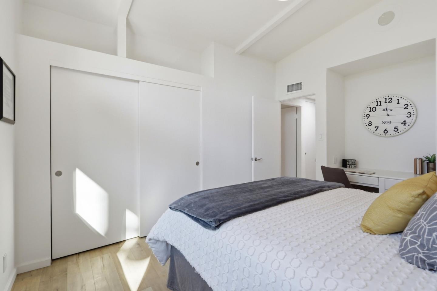 Detail Gallery Image 23 of 40 For 666 Ashbourne Dr, Sunnyvale,  CA 94087 - 4 Beds | 2/1 Baths