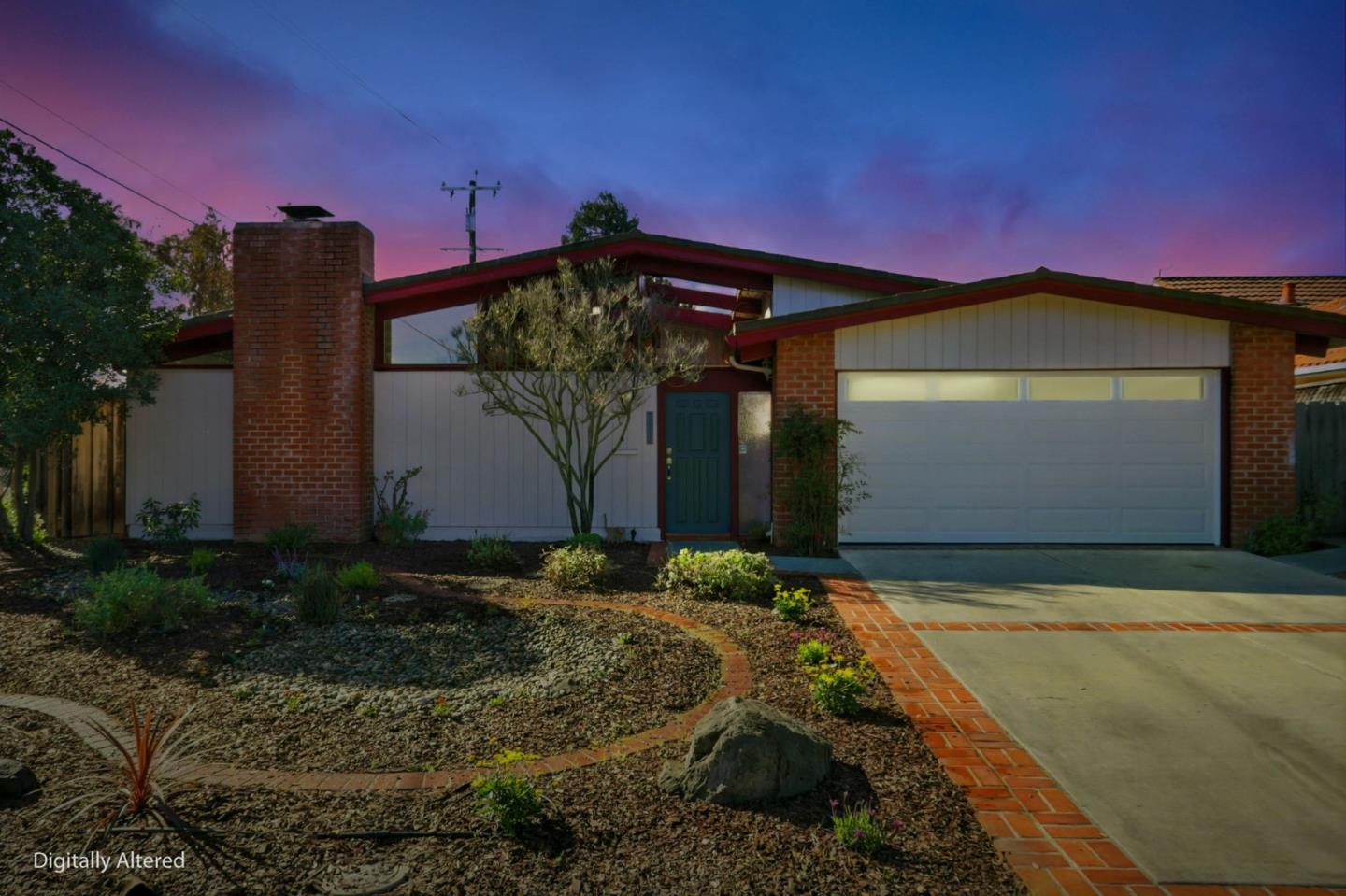 Detail Gallery Image 3 of 40 For 666 Ashbourne Dr, Sunnyvale,  CA 94087 - 4 Beds | 2/1 Baths