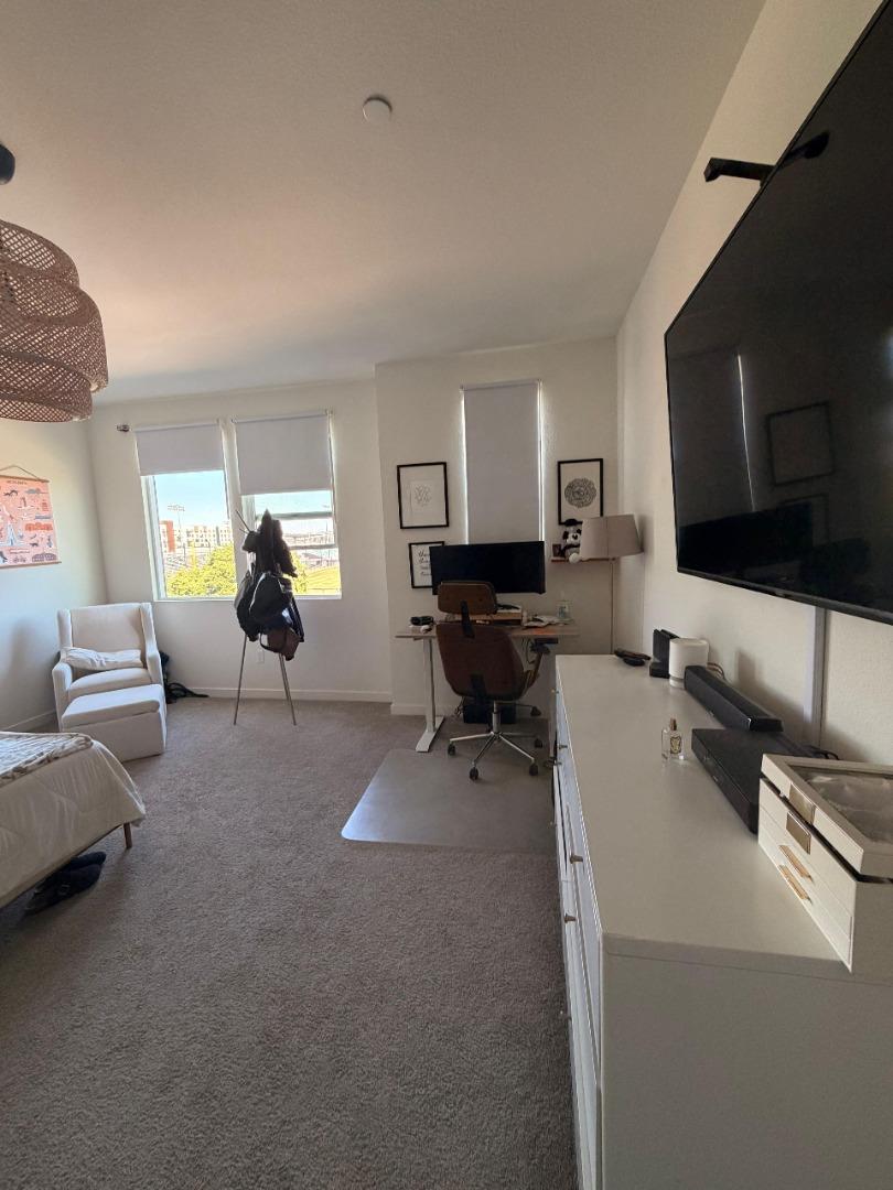 Detail Gallery Image 12 of 19 For 1659 18th, Oakland,  CA 94607 - 2 Beds | 2/2 Baths