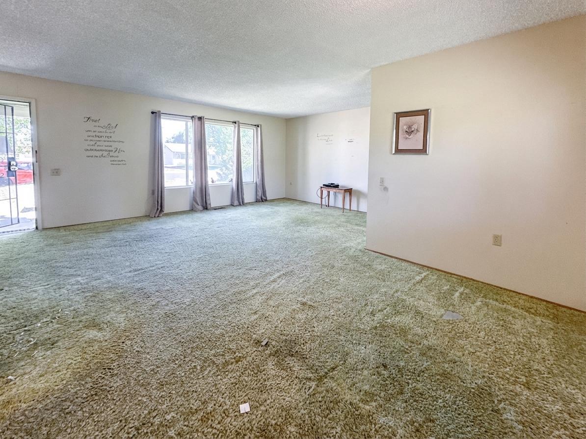 Detail Gallery Image 16 of 16 For 169 Rainier Cir, Vacaville,  CA 95687 - 2 Beds | 2 Baths