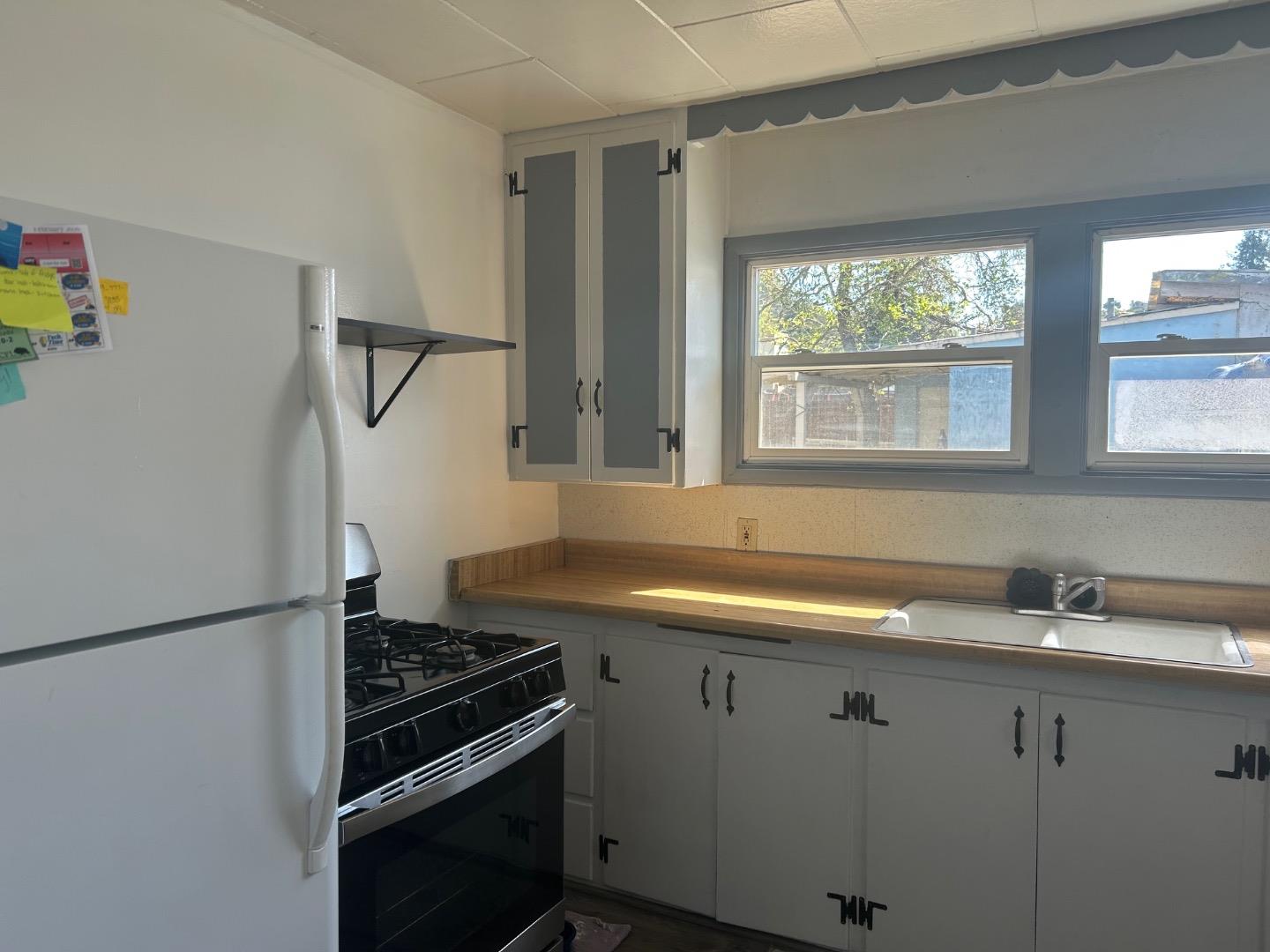 Detail Gallery Image 9 of 25 For 312 Blohm Ave, Aromas,  CA 95004 - 2 Beds | 1 Baths