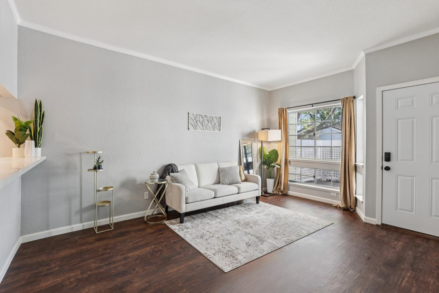 Photo #5: ML82039772 Listing: Photo #5