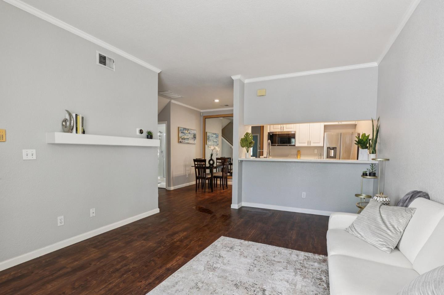 Photo #6: ML82039772 Listing: Photo #6