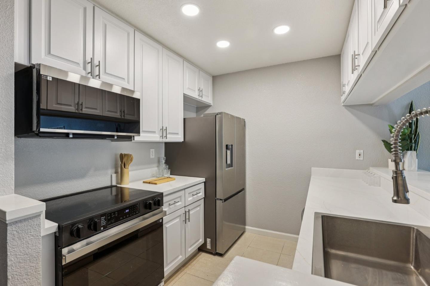 Photo #8: ML82039772 Listing: Photo #8