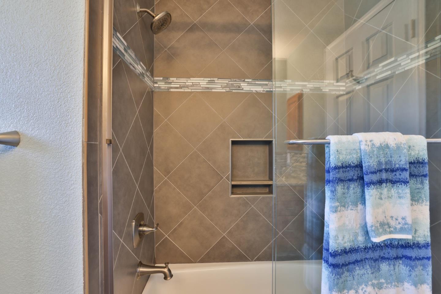 Detail Gallery Image 25 of 51 For 3047 High Meadow Ln, San Jose,  CA 95135 - 4 Beds | 3 Baths