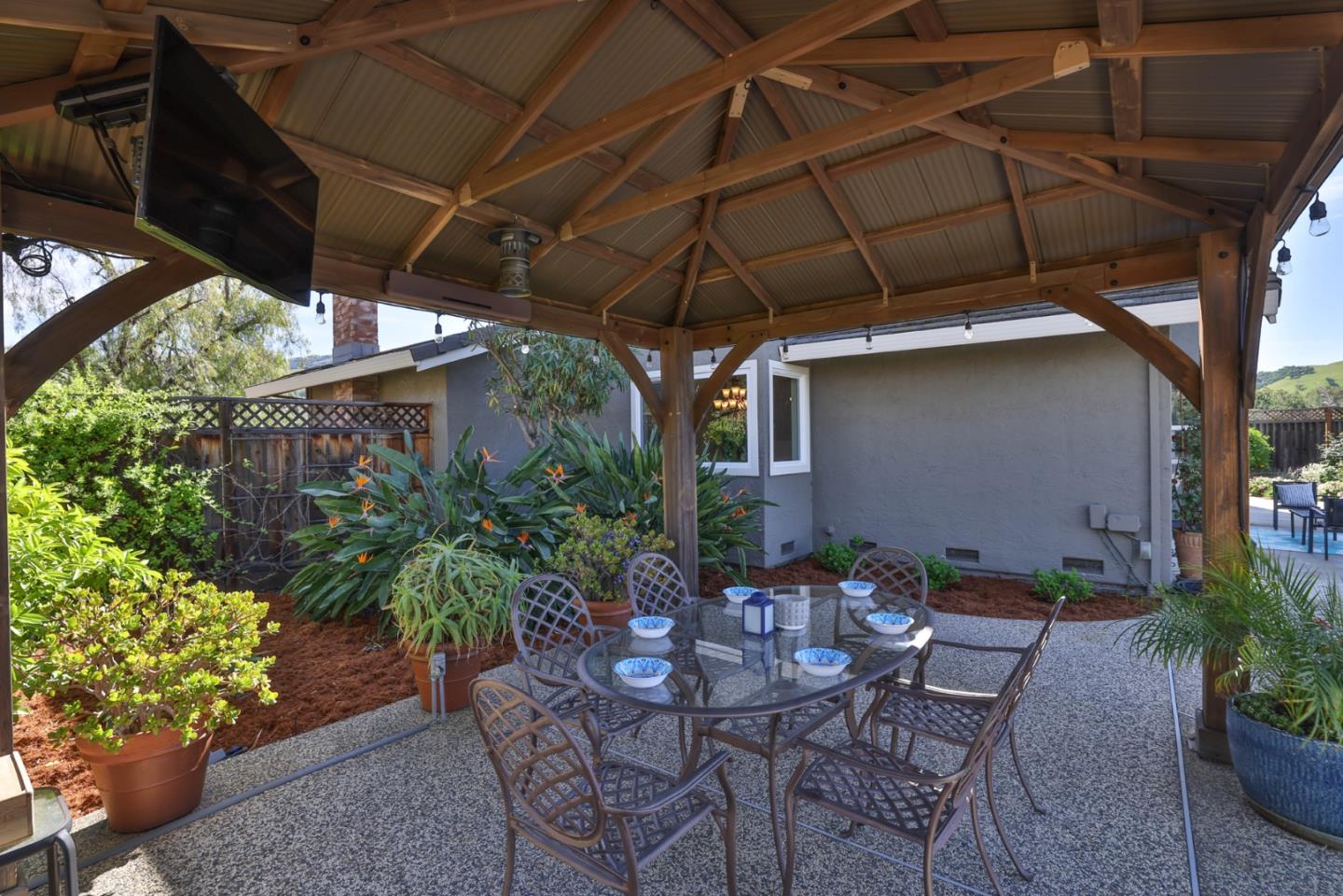 Detail Gallery Image 32 of 51 For 3047 High Meadow Ln, San Jose,  CA 95135 - 4 Beds | 3 Baths