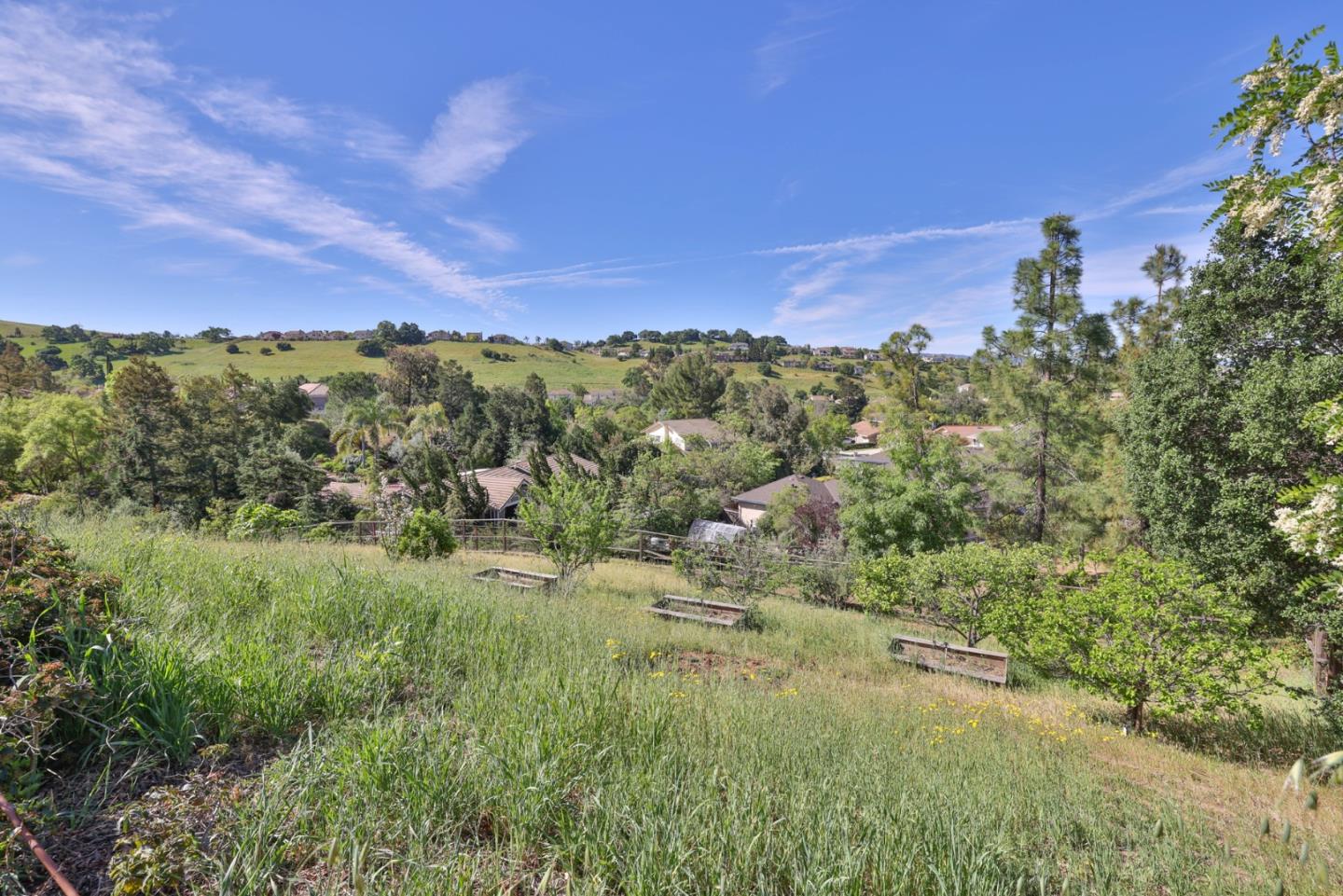 Detail Gallery Image 44 of 51 For 3047 High Meadow Ln, San Jose,  CA 95135 - 4 Beds | 3 Baths