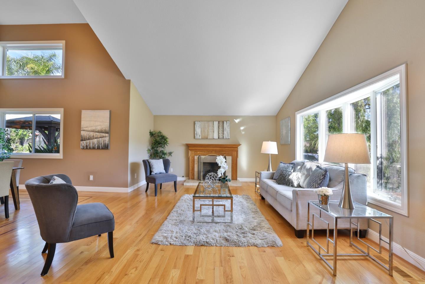 Detail Gallery Image 5 of 51 For 3047 High Meadow Ln, San Jose,  CA 95135 - 4 Beds | 3 Baths