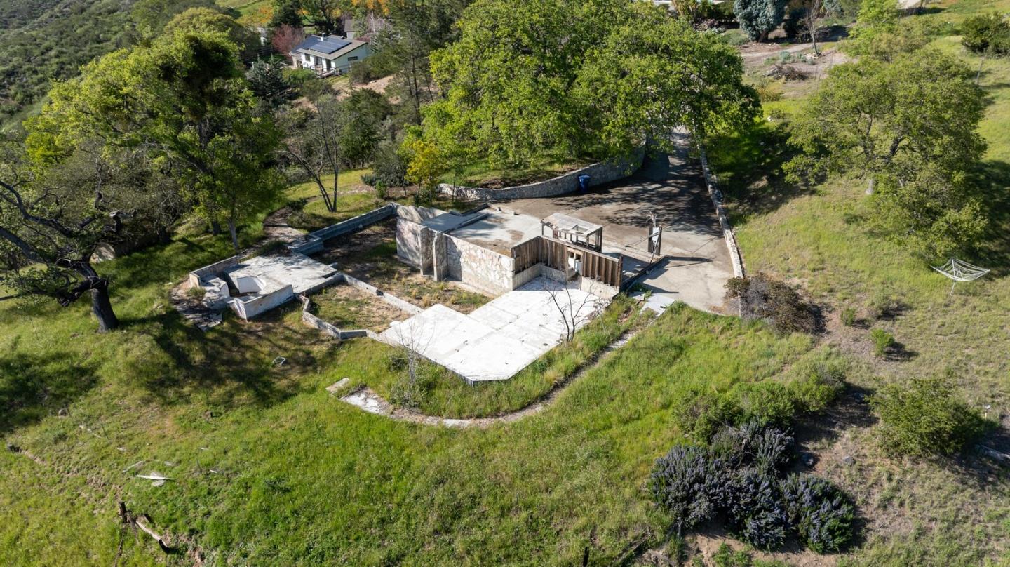 Detail Gallery Image 13 of 36 For 34994 Sky Ranch Rd, Carmel Valley,  CA 93924 - – Beds | – Baths