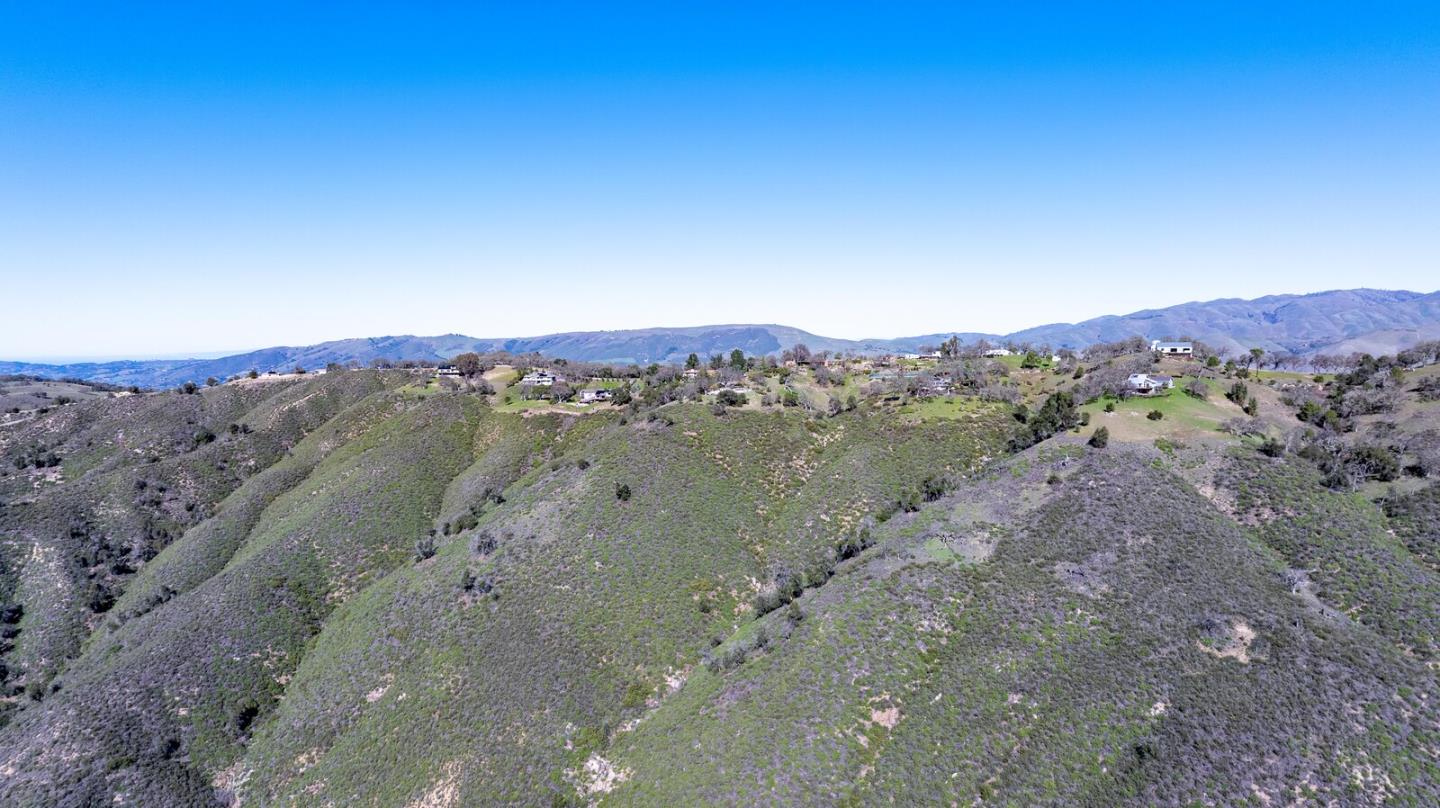 Detail Gallery Image 21 of 36 For 34994 Sky Ranch Rd, Carmel Valley,  CA 93924 - – Beds | – Baths