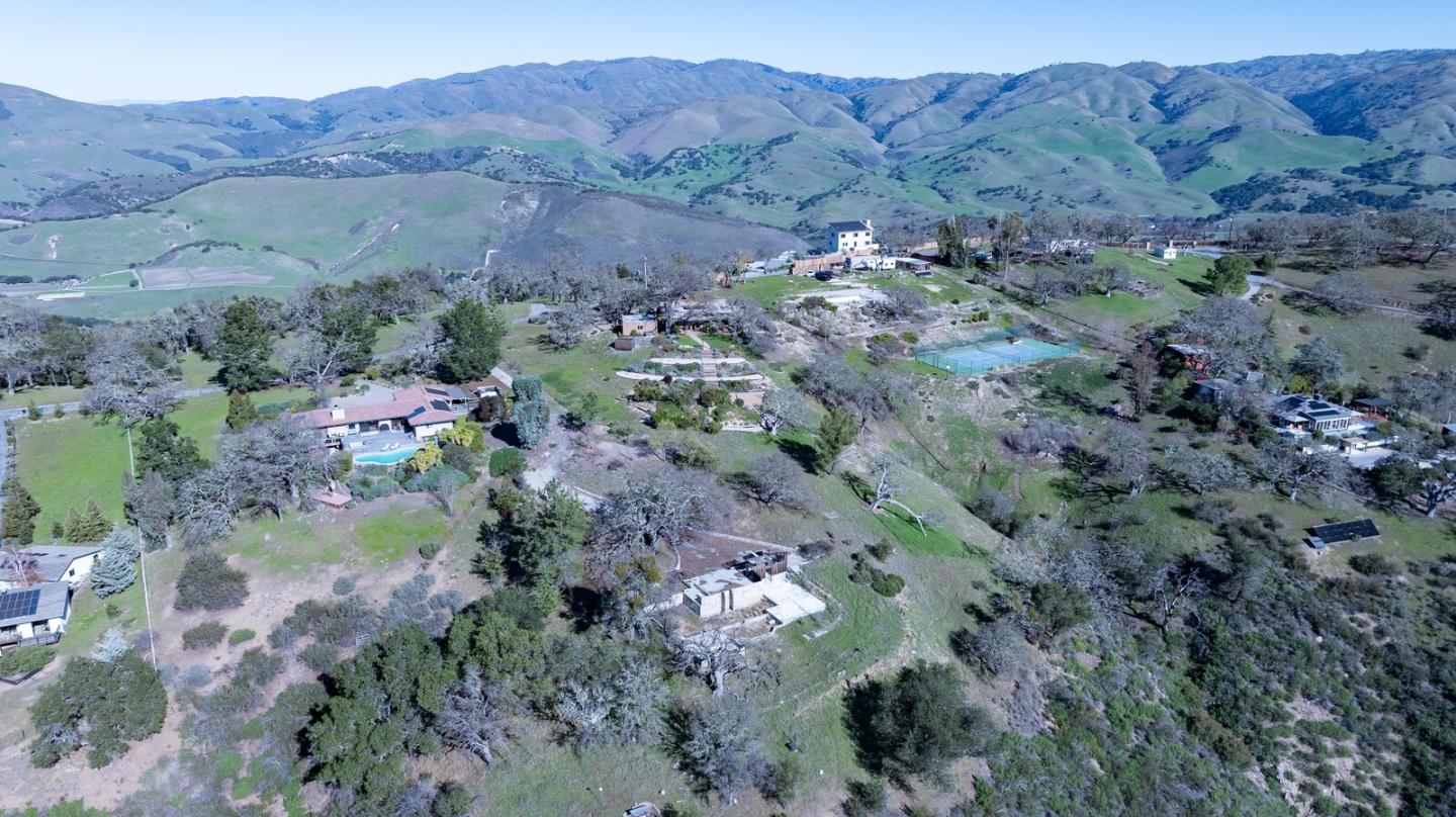 Detail Gallery Image 33 of 36 For 34994 Sky Ranch Rd, Carmel Valley,  CA 93924 - – Beds | – Baths