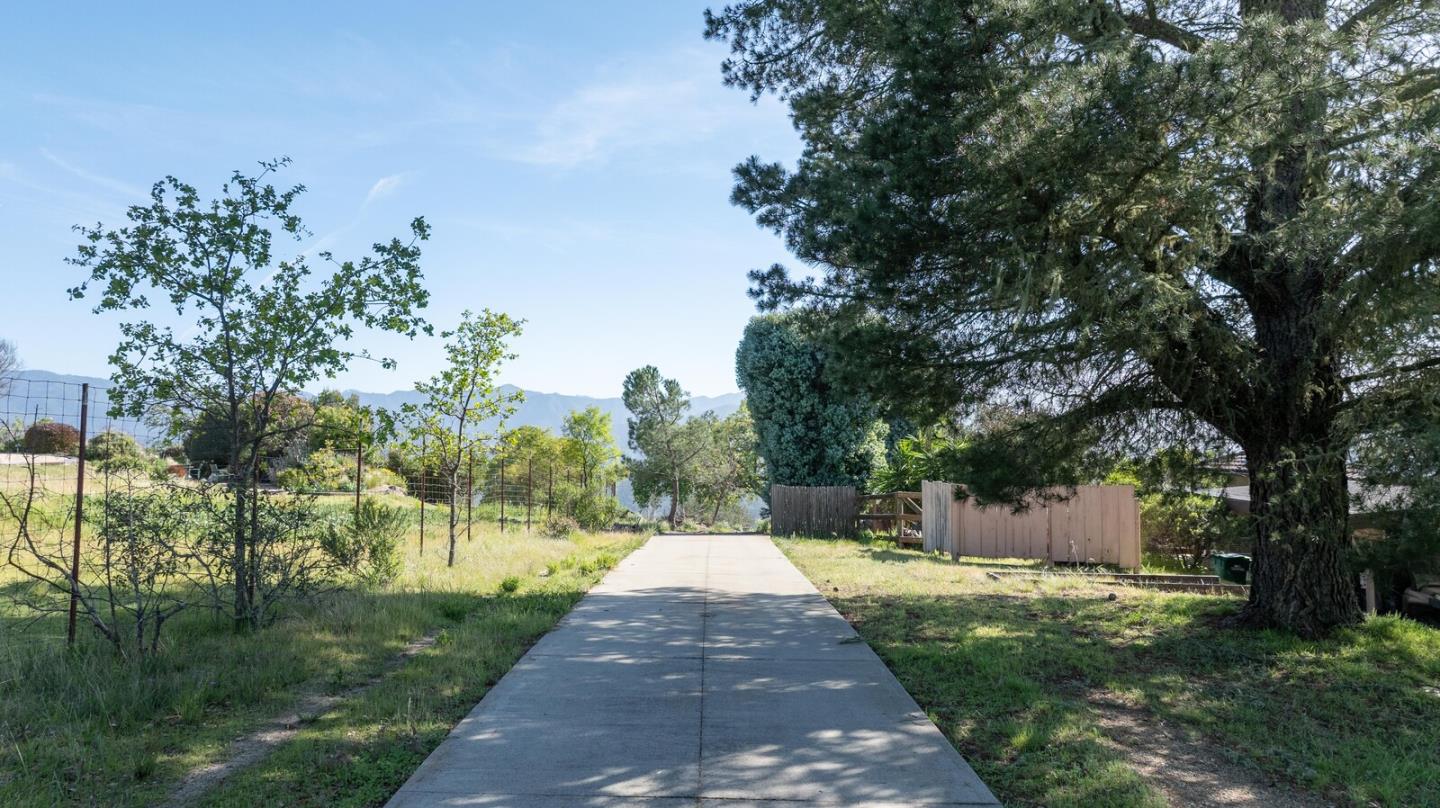 Detail Gallery Image 5 of 36 For 34994 Sky Ranch Rd, Carmel Valley,  CA 93924 - – Beds | – Baths