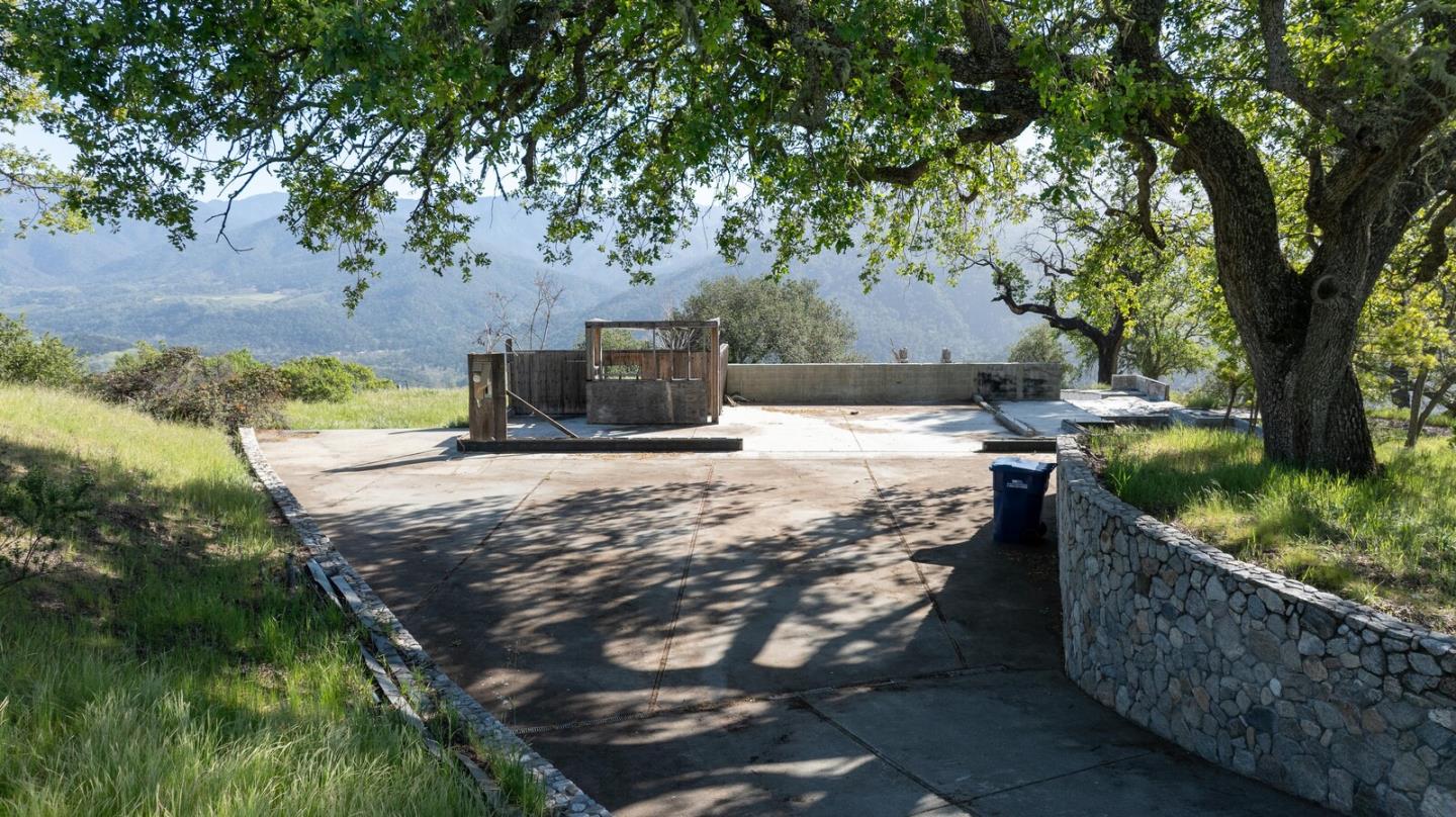 Detail Gallery Image 7 of 36 For 34994 Sky Ranch Rd, Carmel Valley,  CA 93924 - – Beds | – Baths