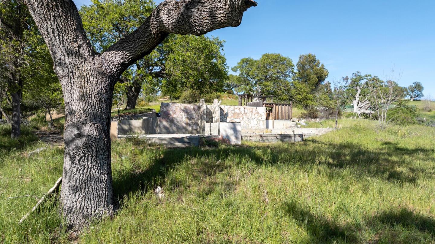 Detail Gallery Image 9 of 36 For 34994 Sky Ranch Rd, Carmel Valley,  CA 93924 - – Beds | – Baths