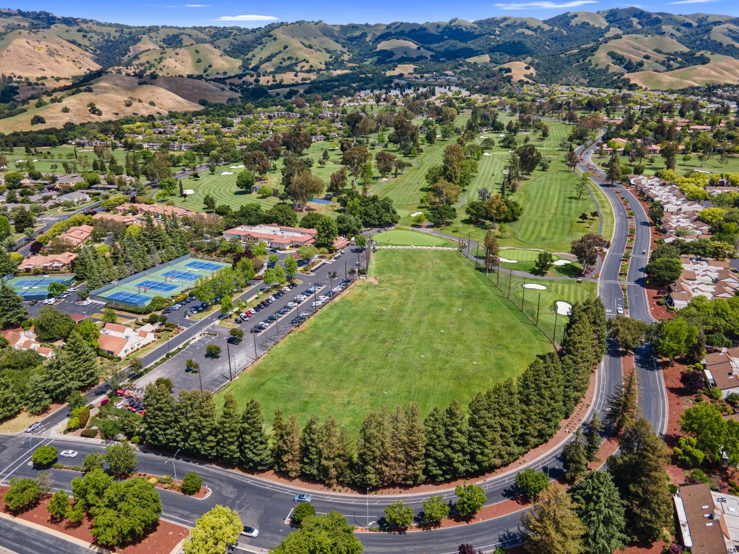 Detail Gallery Image 37 of 42 For 5311 Cribari Gln, San Jose,  CA 95135 - 2 Beds | 2 Baths