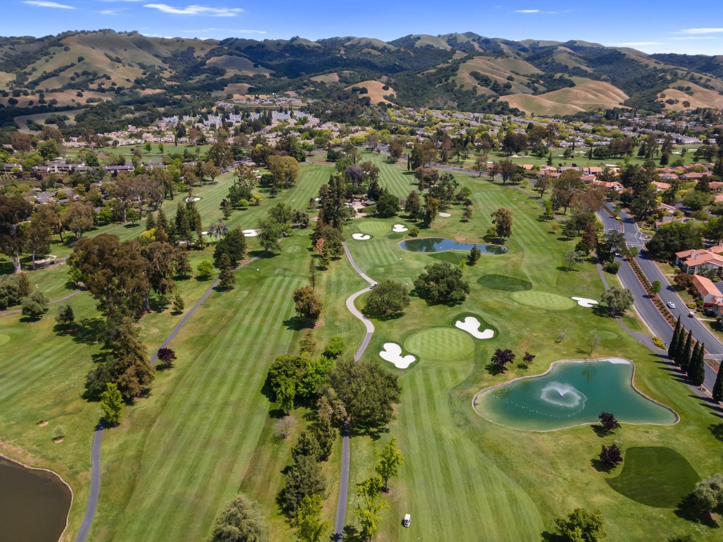 Detail Gallery Image 39 of 42 For 5311 Cribari Gln, San Jose,  CA 95135 - 2 Beds | 2 Baths