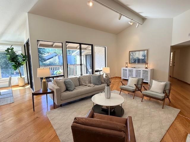 Detail Gallery Image 5 of 20 For 300 Sand Hill Cir #301,  Menlo Park,  CA 94025 - 3 Beds | 2 Baths