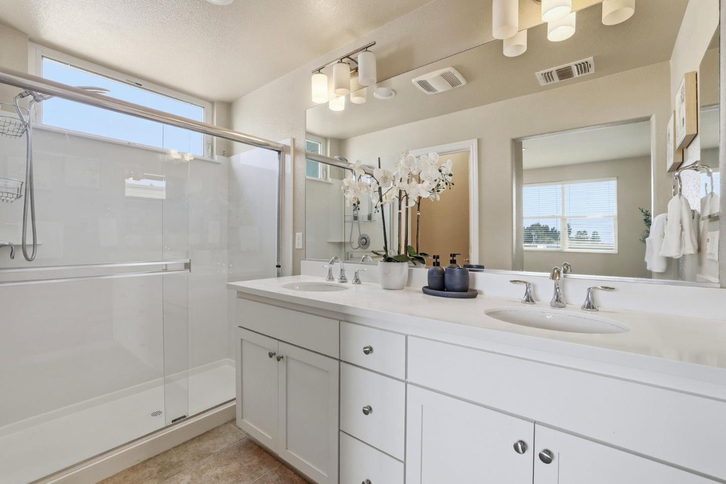 Detail Gallery Image 17 of 32 For 4169 Peralta Blvd, Fremont,  CA 94536 - 4 Beds | 3/1 Baths