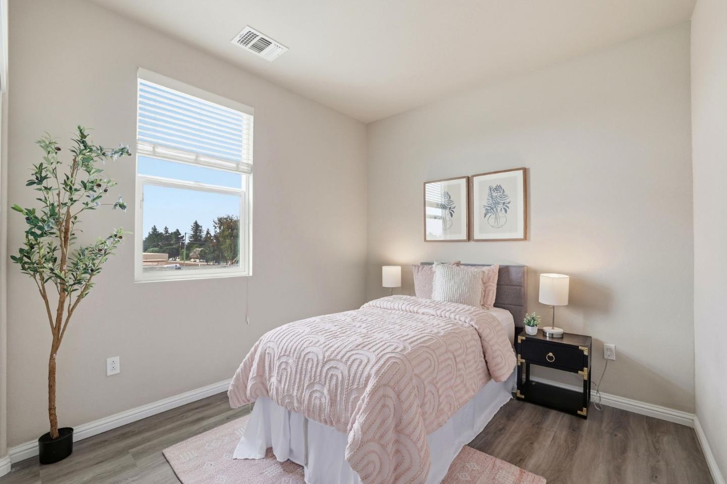 Detail Gallery Image 18 of 32 For 4169 Peralta Blvd, Fremont,  CA 94536 - 4 Beds | 3/1 Baths