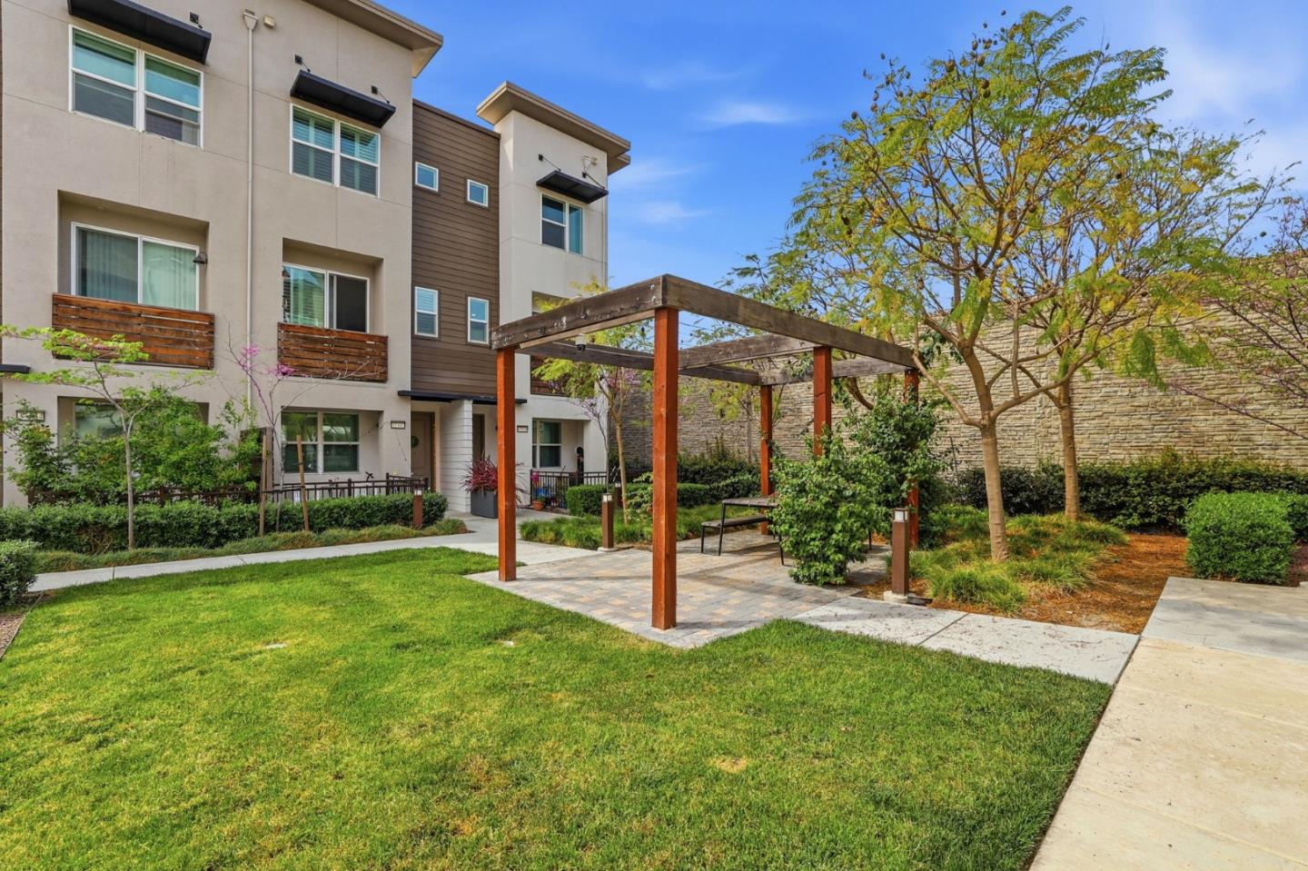 Detail Gallery Image 26 of 32 For 4169 Peralta Blvd, Fremont,  CA 94536 - 4 Beds | 3/1 Baths