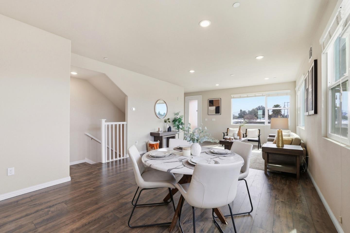 Detail Gallery Image 9 of 32 For 4169 Peralta Blvd, Fremont,  CA 94536 - 4 Beds | 3/1 Baths