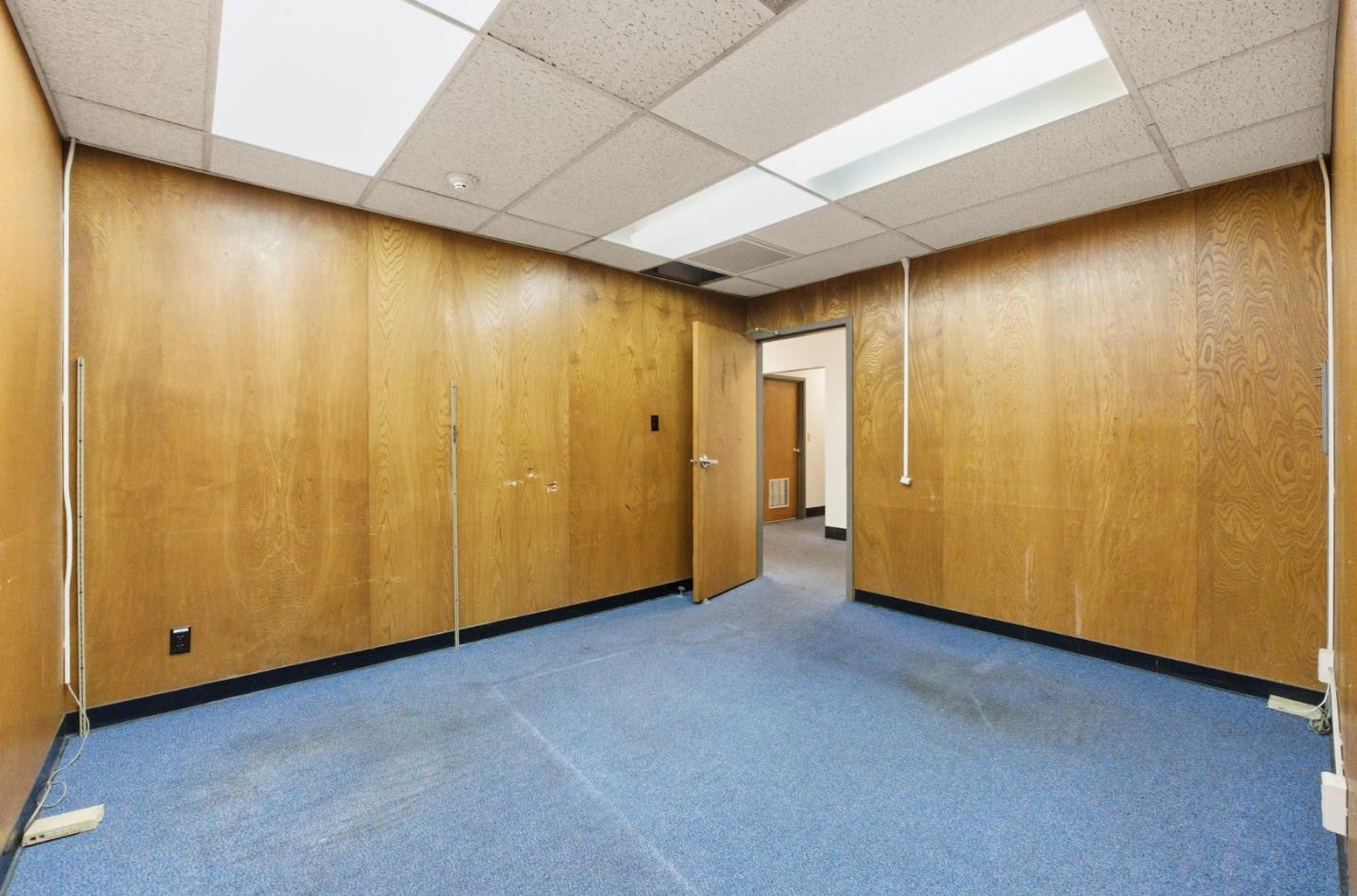 Detail Gallery Image 12 of 43 For 6537 Foothill Blvd, Oakland,  CA 94605 - – Beds | – Baths