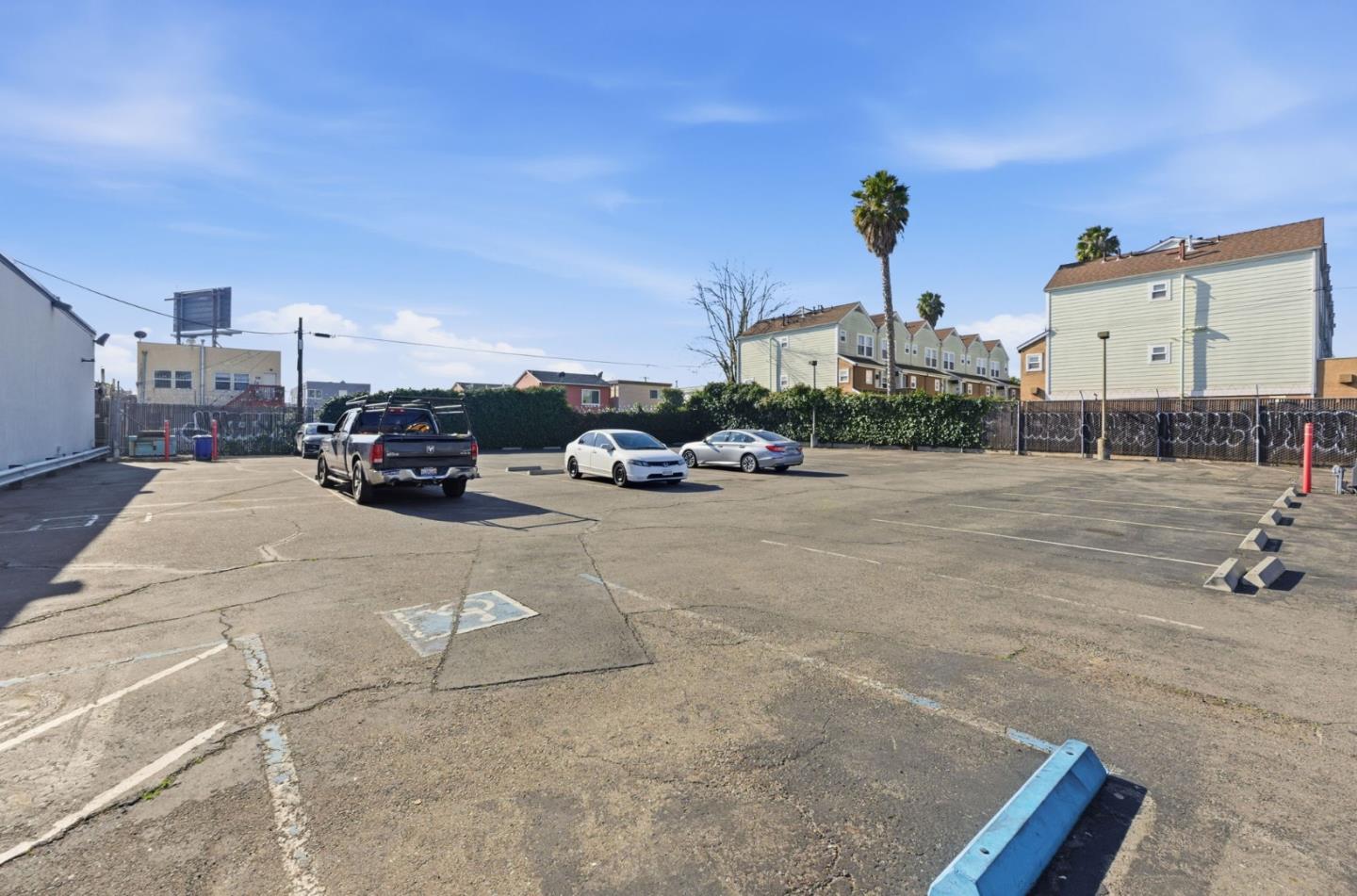 Detail Gallery Image 5 of 43 For 6537 Foothill Blvd, Oakland,  CA 94605 - – Beds | – Baths