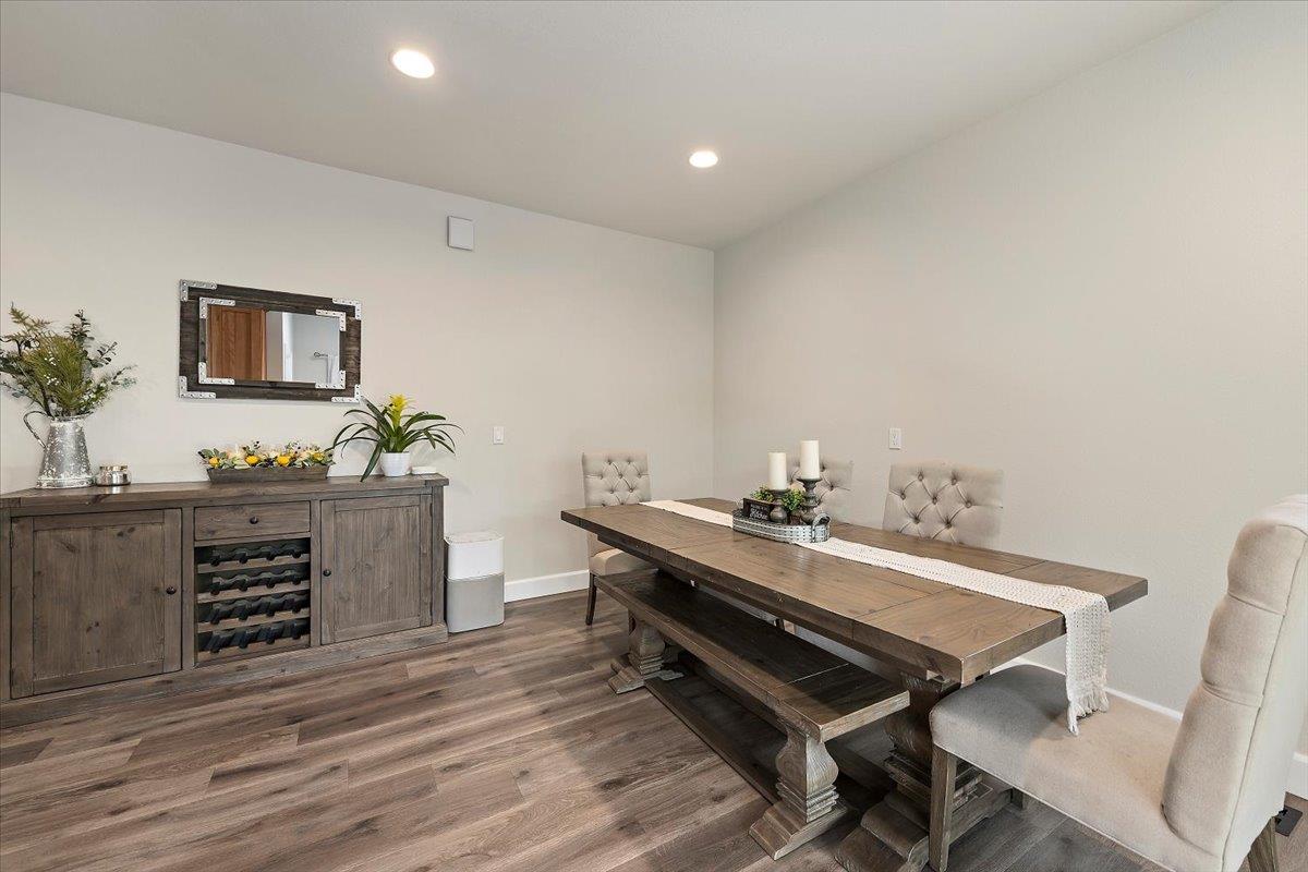 Detail Gallery Image 12 of 32 For 120 Campoli Dr, Morgan Hill,  CA 95037 - 3 Beds | 2/1 Baths