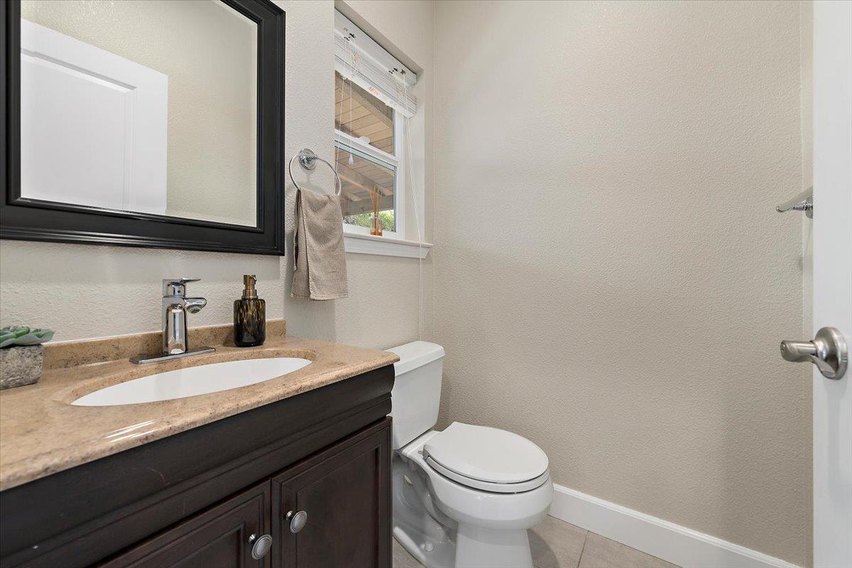 Detail Gallery Image 13 of 32 For 120 Campoli Dr, Morgan Hill,  CA 95037 - 3 Beds | 2/1 Baths