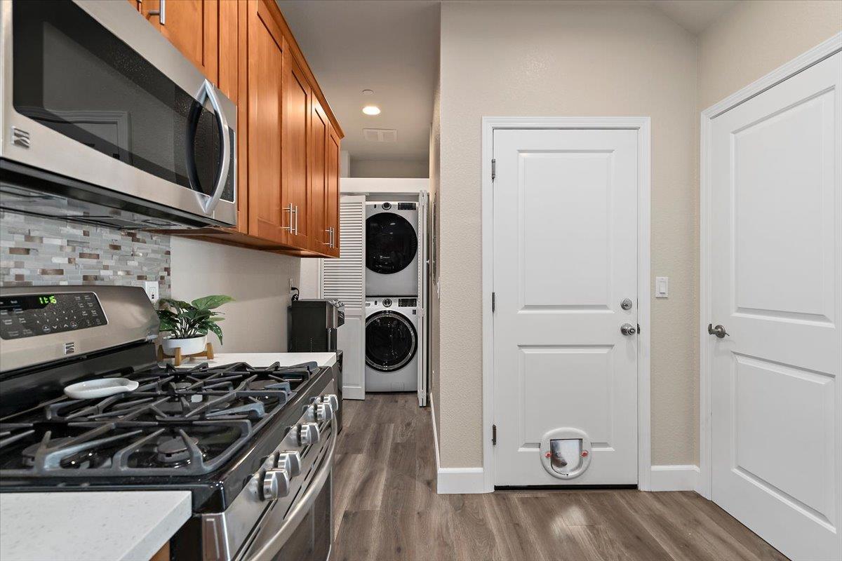 Detail Gallery Image 9 of 32 For 120 Campoli Dr, Morgan Hill,  CA 95037 - 3 Beds | 2/1 Baths