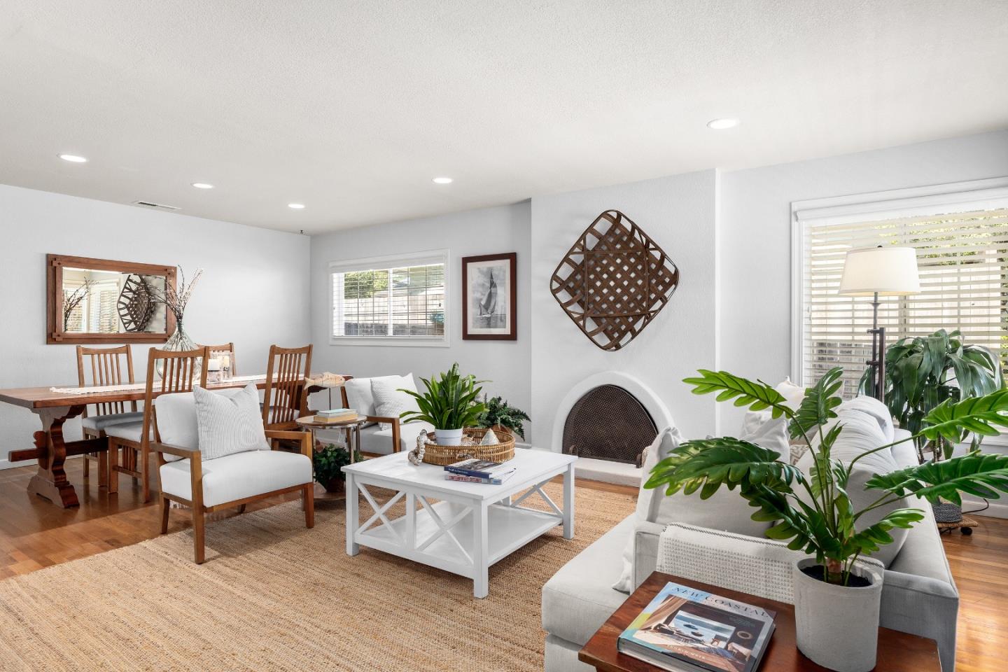 Detail Gallery Image 14 of 55 For 105 Wesley St, Capitola,  CA 95010 - 3 Beds | 2 Baths