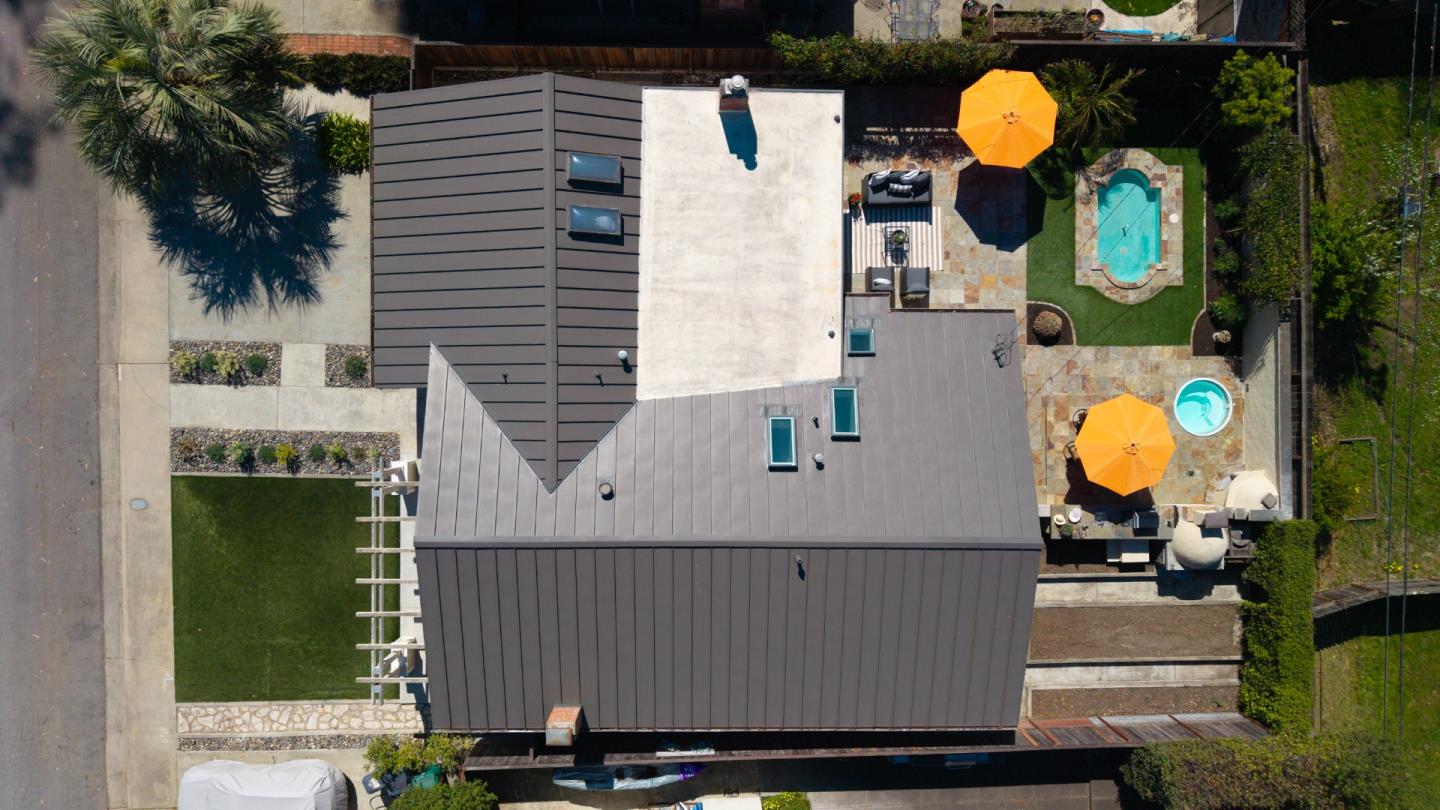 Detail Gallery Image 48 of 55 For 105 Wesley St, Capitola,  CA 95010 - 3 Beds | 2 Baths