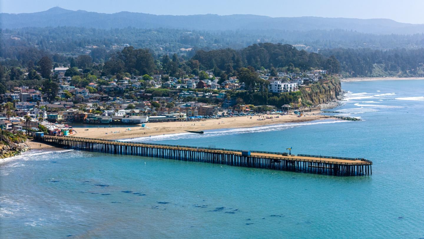 105 Wesley Street, Capitola, CA, 95010