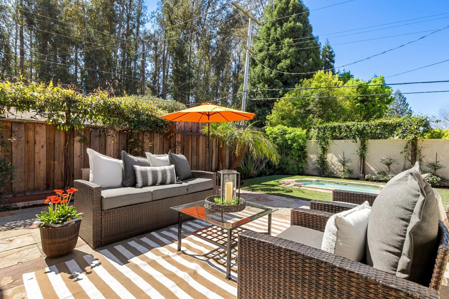 Detail Gallery Image 7 of 55 For 105 Wesley St, Capitola,  CA 95010 - 3 Beds | 2 Baths