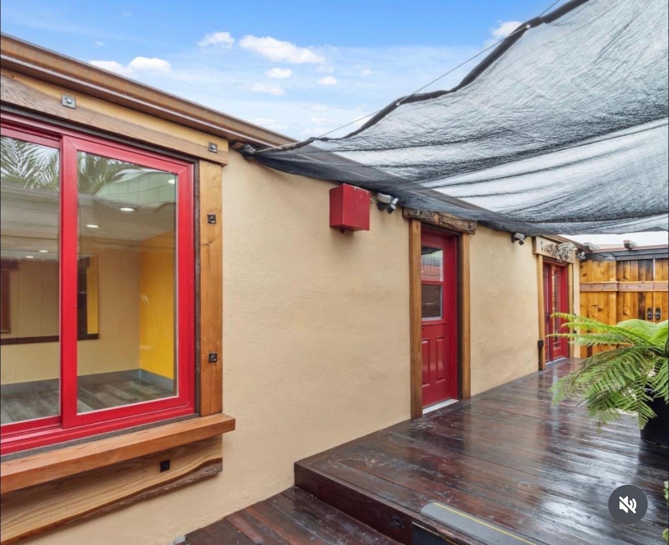 Detail Gallery Image 9 of 15 For 1637 Del Monte Blvd #B,  Seaside,  CA 93955 - – Beds | – Baths