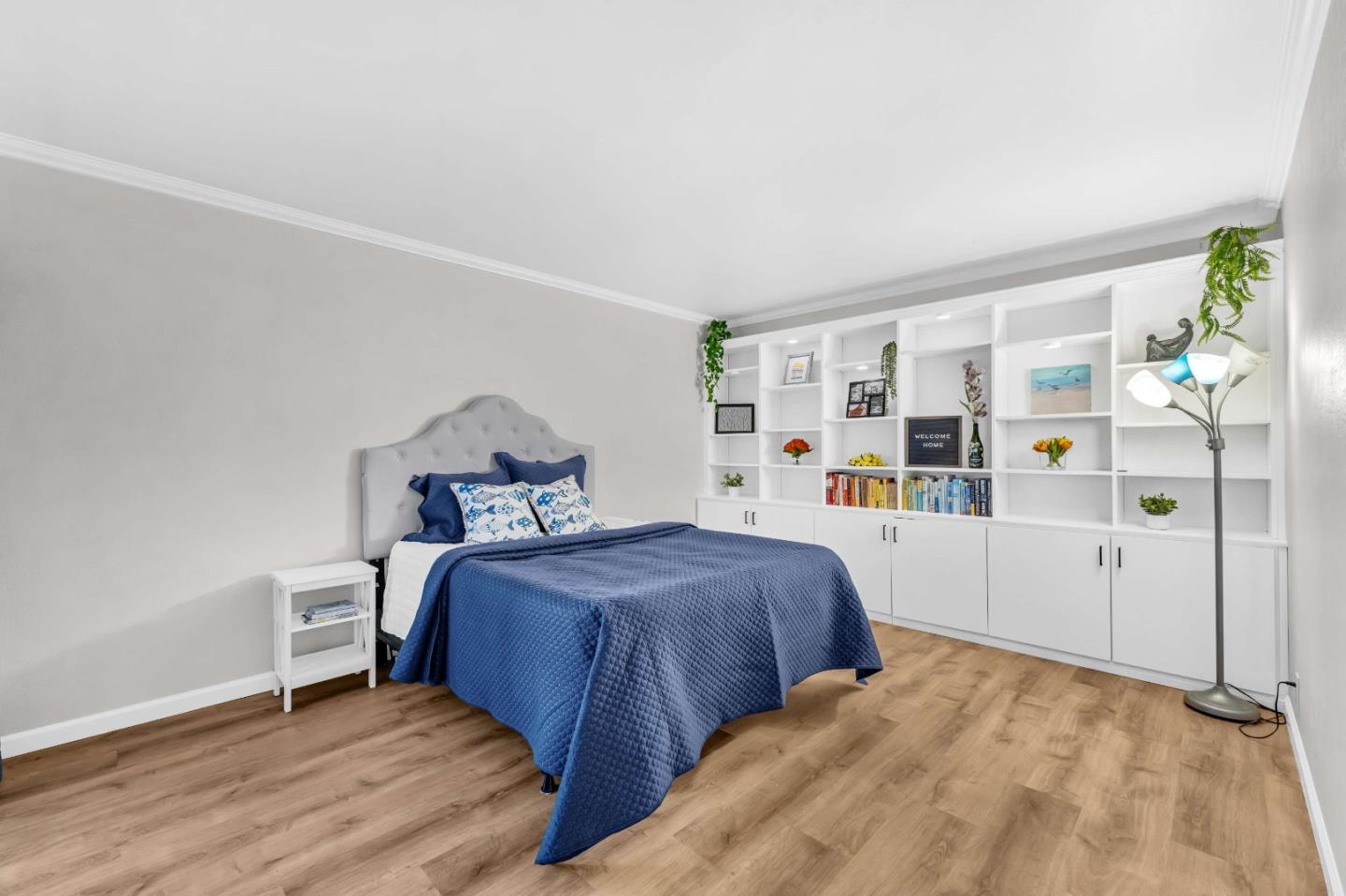 Detail Gallery Image 6 of 28 For 500 Glenwood Cir #313,  Monterey,  CA 93940 - 1 Beds | 1 Baths