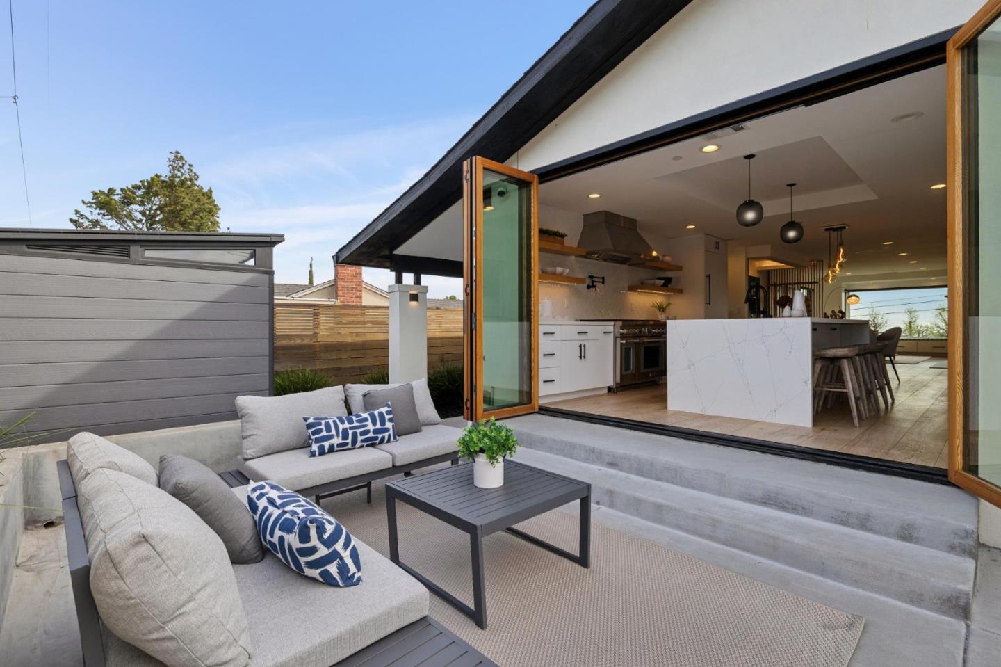 Detail Gallery Image 16 of 43 For 1224 Lane St, Belmont,  CA 94002 - 3 Beds | 3 Baths