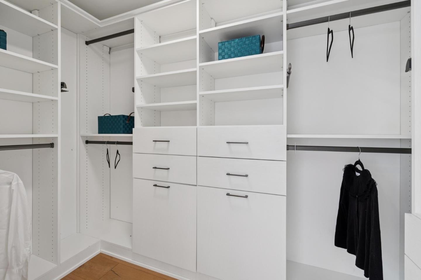 Detail Gallery Image 21 of 43 For 1224 Lane St, Belmont,  CA 94002 - 3 Beds | 3 Baths