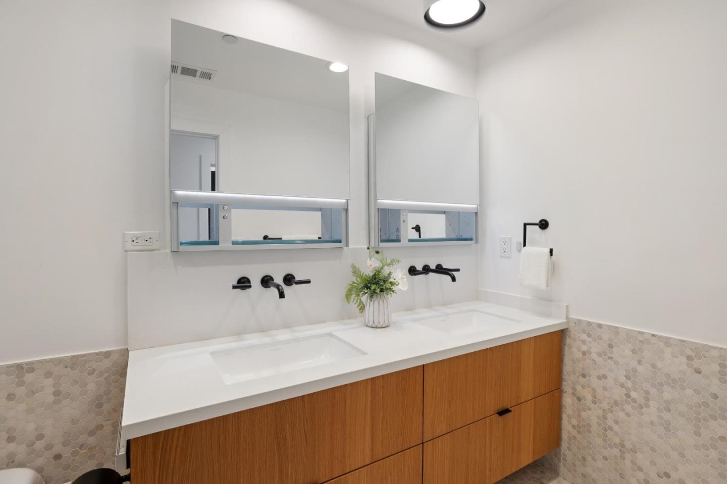 Detail Gallery Image 27 of 43 For 1224 Lane St, Belmont,  CA 94002 - 3 Beds | 3 Baths