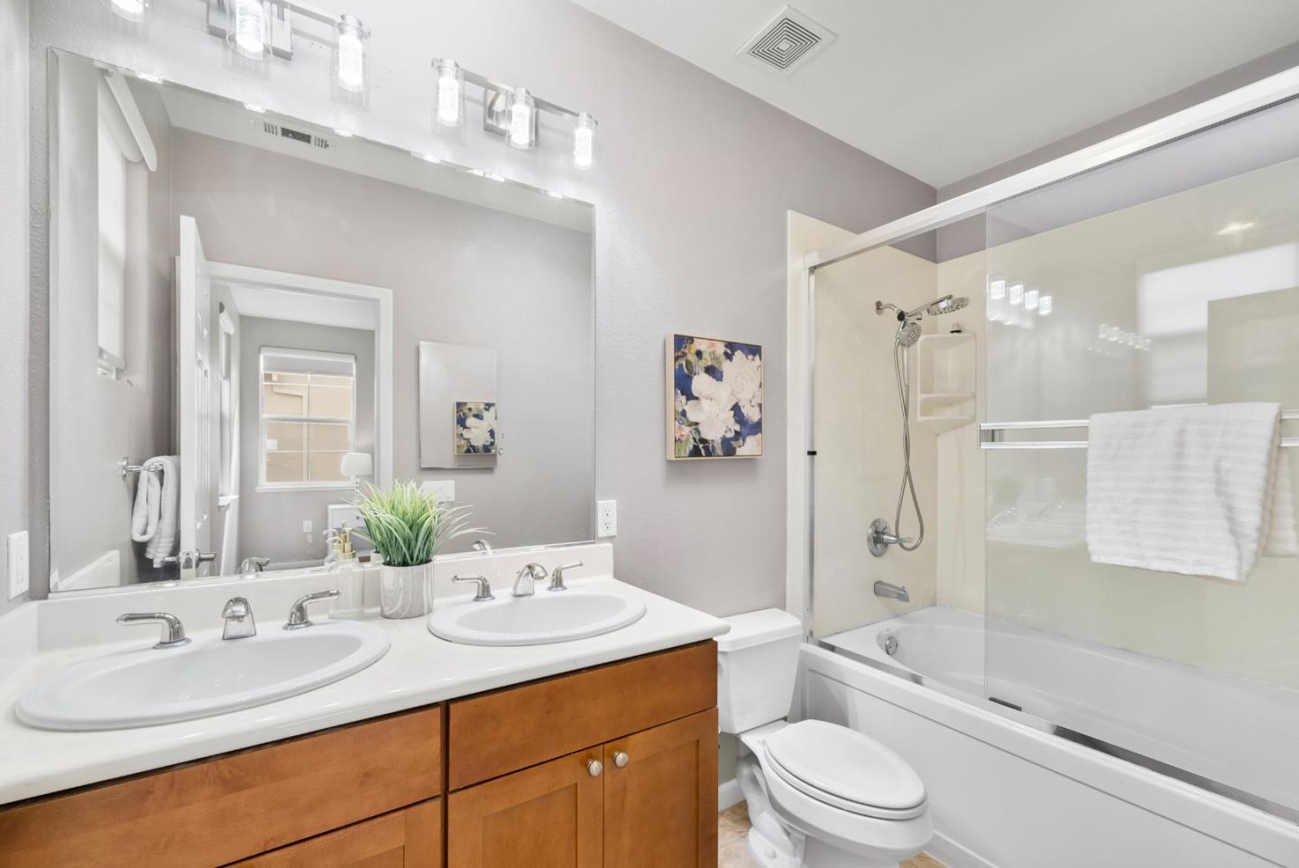 Photo #10: ML82039798 Listing: Photo #10