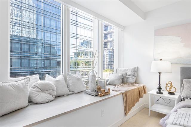 Detail Gallery Image 11 of 16 For 301 Mission St 9d,  San Francisco,  CA 94105 - 1 Beds | 1 Baths