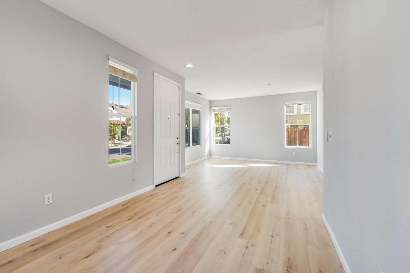 Detail Gallery Image 6 of 39 For 27 Tradition Way, Brentwood,  CA 94513 - 3 Beds | 2/1 Baths