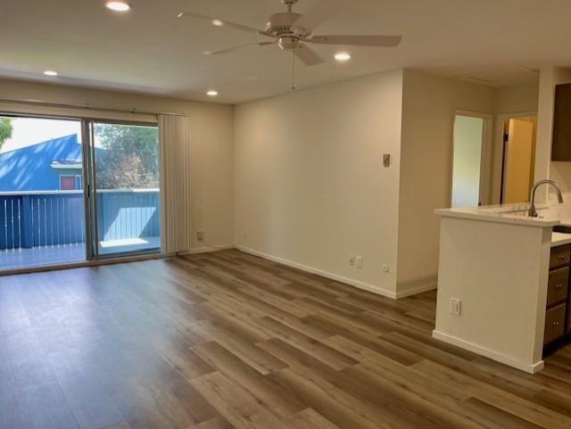 Detail Gallery Image 5 of 25 For 249 Boardwalk Ave #E,  San Bruno,  CA 94066 - 1 Beds | 1 Baths