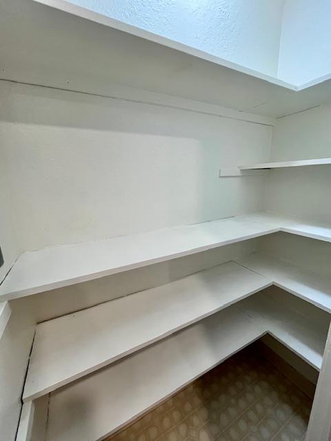 Detail Gallery Image 8 of 25 For 249 Boardwalk Ave #E,  San Bruno,  CA 94066 - 1 Beds | 1 Baths