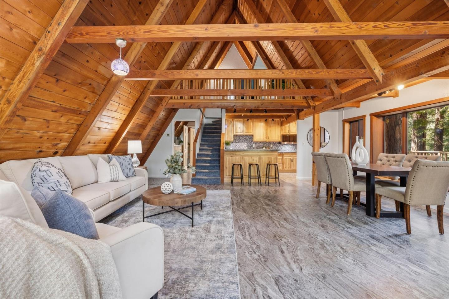 Detail Gallery Image 11 of 57 For 18081 Redwood Dr, Los Gatos,  CA 95033 - 2 Beds | 1/1 Baths