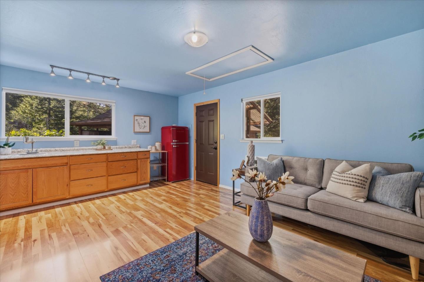 Detail Gallery Image 35 of 57 For 18081 Redwood Dr, Los Gatos,  CA 95033 - 2 Beds | 1/1 Baths