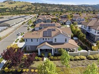 Detail Gallery Image 40 of 47 For 19221 Eagle View Dr, Morgan Hill,  CA 95037 - 4 Beds | 3 Baths